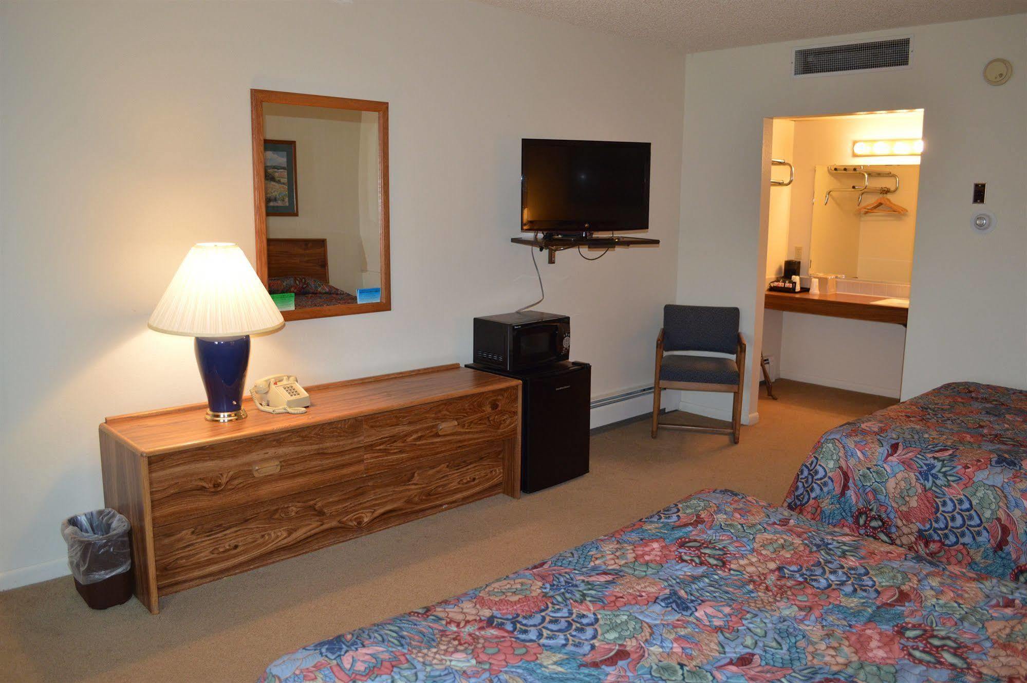 Skyline Motor Inn Cody Exteriör bild